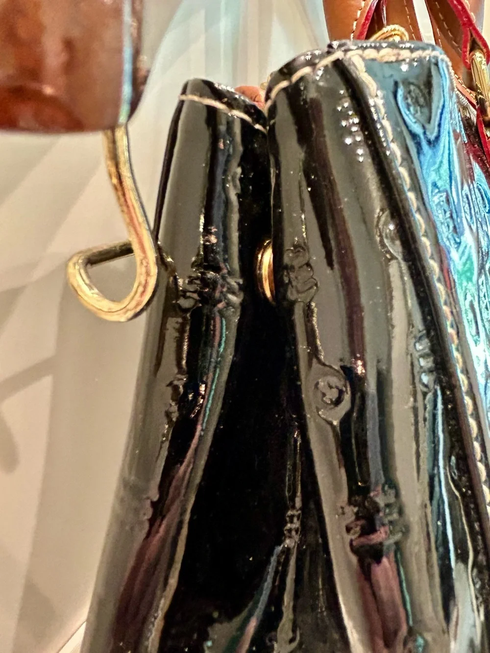 Arcadia Black Patent Leather Purse Made In Italy
